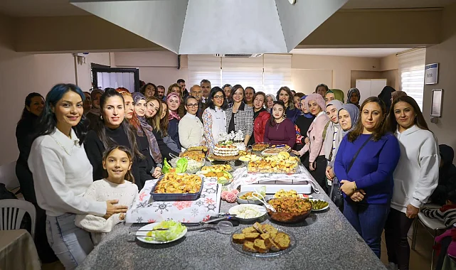 İzmir Karabağlar Mutfak Akademi'de kadın emeği taçlandı