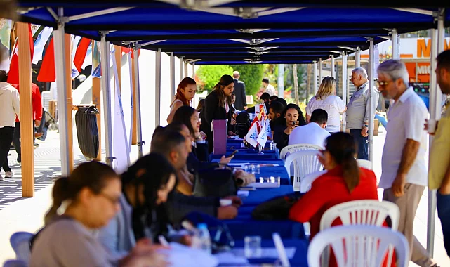 İzmir Karabağlar'da istihdamda çarpıcı başarı