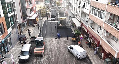 İzmir'de ulaşımı rahatlatan asfalt atağı