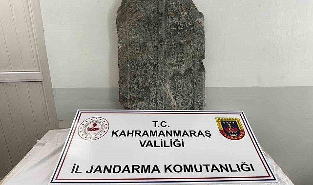 Kahramanmaraş'ta Bizans dönemine ait mezar taşı ele geçirildi: 3 gözaltı