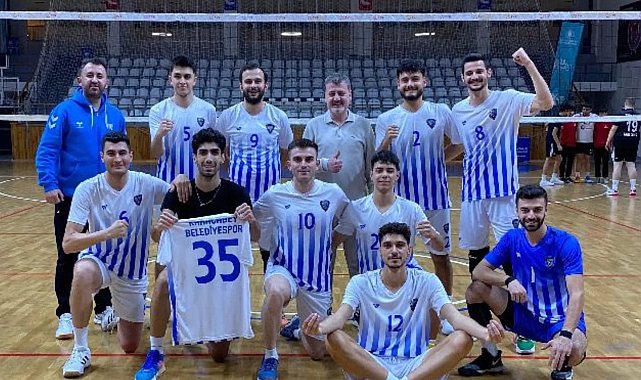 Karacabey Belediyespor play-off'un kapısından döndü
