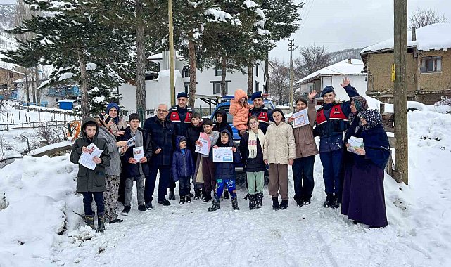 Karnelerini jandarma ekipleri ulaştırdı