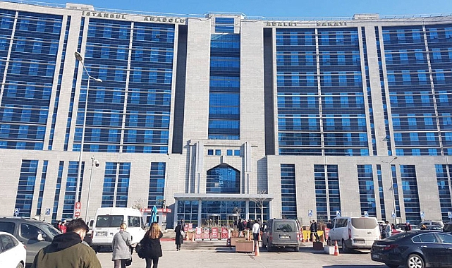 Kartal Anadolu Adliyesi'nde savcı, kadın hakimi vurdu 