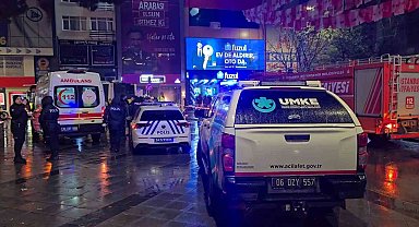 Kartal'da İETT otobüsü binaya çarptı: 6 yaralı