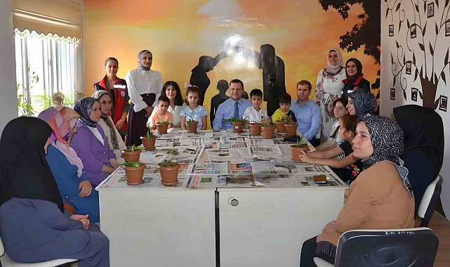 Kaymakam Demirer, Tatvan Sosyal Hizmet Merkezi'nin faaliyetlerini değerlendirdi