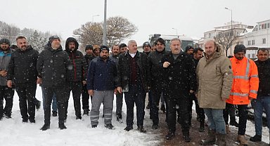 Kayseri Melikgazi'den yoğun kar mesaisi