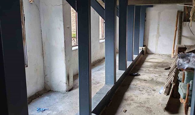 Kazı değil izinsiz güçlendirme yapılmış