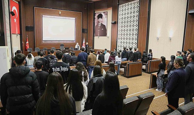 Keçiören Belediyesi stajyerleri yaşama hazırlıyor