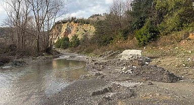 Kıyıcak Mahallesi Kavaklı Sokak'ta çamur isyanı; "Çığlığımızı duyun"