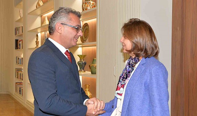 KKTC Cumhurbaşkanı Tufan Erhürman, Holguin ile görüştü