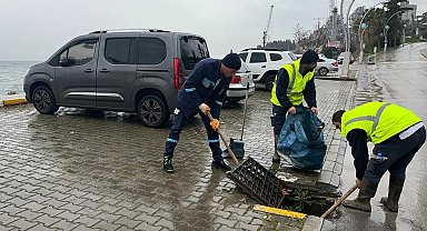 Kocaeli Büyükşehir'den fırtına sonrası temizlik