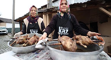 Kocaeli'de 200 yıllık gelenek Kaz Bayramı öncesi imece bereketi