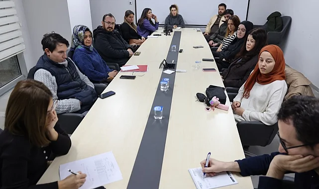 Kocaeli'de Tarım Akademisi mezunlarına tarımsal destekler anlatıldı