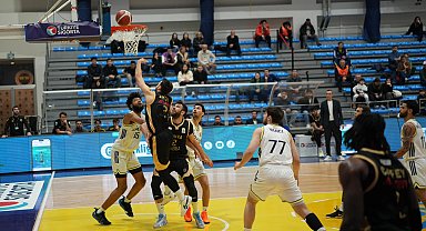 Konya potada ikinci yarıya galibiyetle başladı