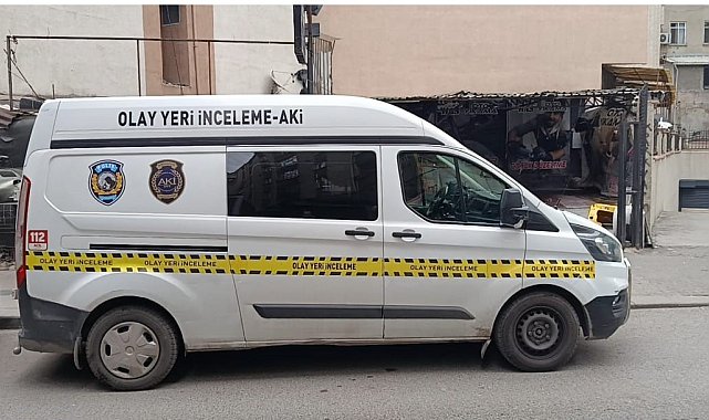 Küçükçekmece'de 1 hafta önce taşındığı evde çıkan yangında kadın hayatını kaybetti