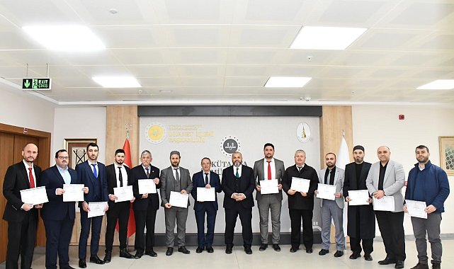 Kütahya'da din görevlilerine "Vaaz Becerilerini Geliştirme" konulu hizmet içi eğitim kursu