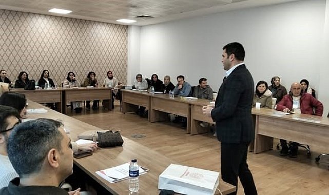 Kütahya'da rehber öğretmenlere ve psikolojik danışmanlara "Objektif Testler Atölyesi" eğitimi
