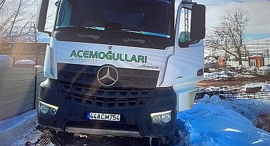 Malatya'da beton mikserinin çarptığı yaya yaralandı