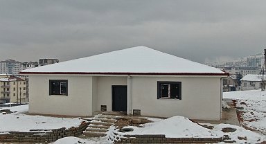 Malatya'da taziye çadırları kalkıyor, taziye evleri yapılıyor