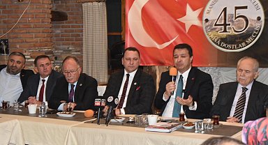 Manisa Dostlar Meclisi'nde Mahmut Arıkan konuk oldu