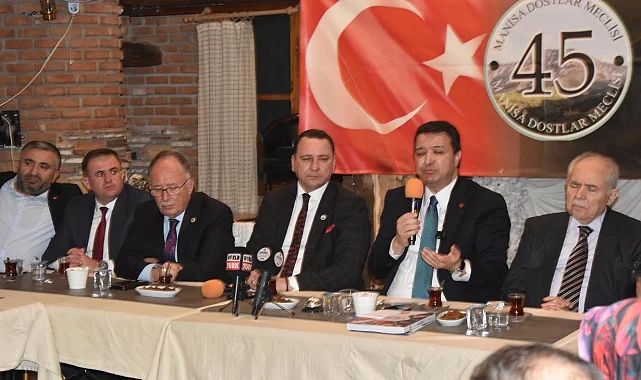 Manisa Dostlar Meclisi'nde Mahmut Arıkan konuk oldu