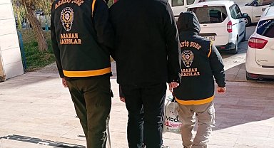 Manisa'da 2 firari yakalandı