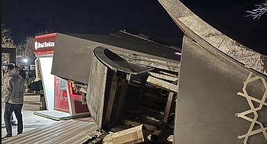 Marmara Saraylar'da dev ekran devrildi