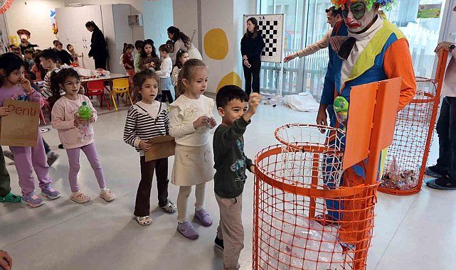 Miniklere geri dönüşüm bilinci aşılanıyor