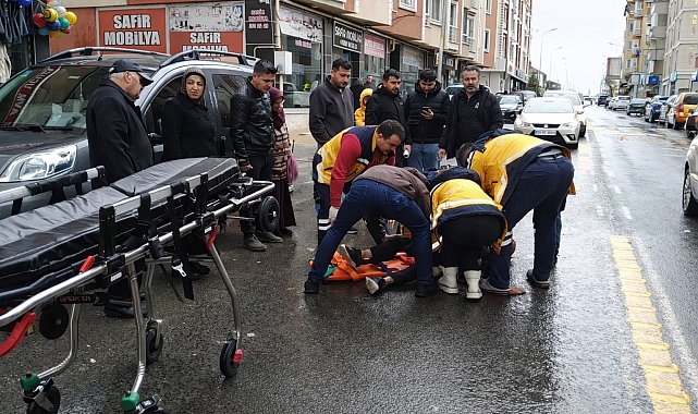Motosiklet yayaya çarptı: 1 yaralı
