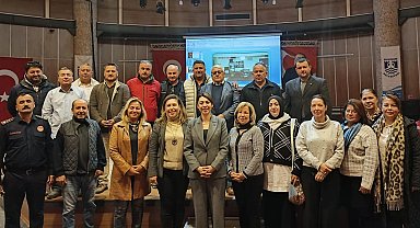 Muğla Büyükşehir'den muhtarlara akademik destek