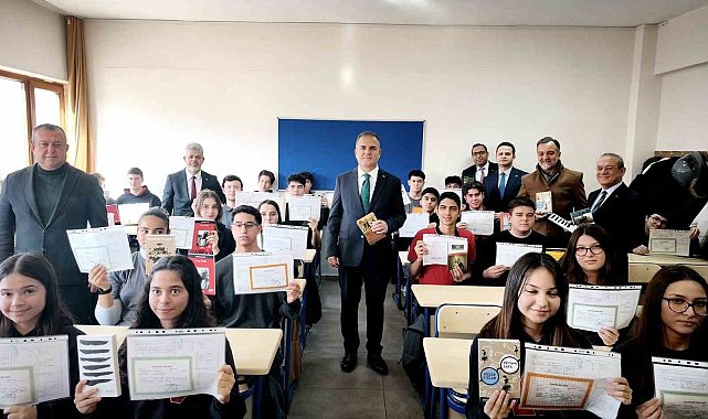 Muğla'da 161 bin öğrenci karne aldı, yarıyıl tatili başladı