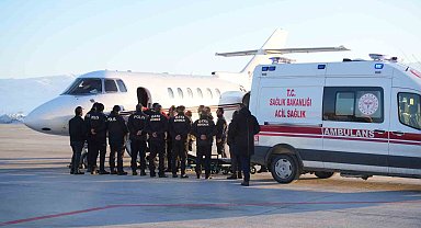 Muş'ta tedavi gören hasta, uçak ambulansla Ankara'ya nakledildi