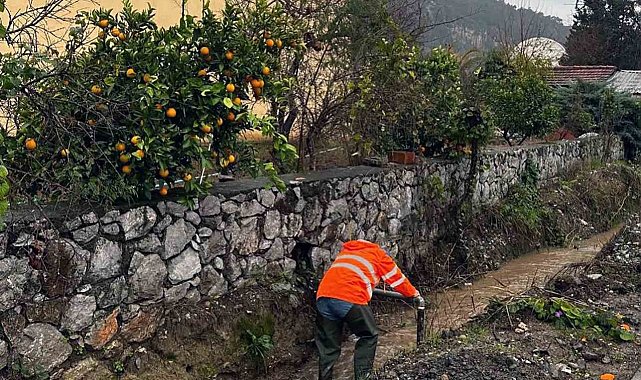 MUSKİ ekipleri 24 saat yağmur mesaisinde