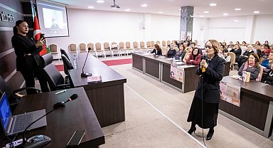 Narlıdereli edebiyatseverler Osman Balcıgil'i ağırladı