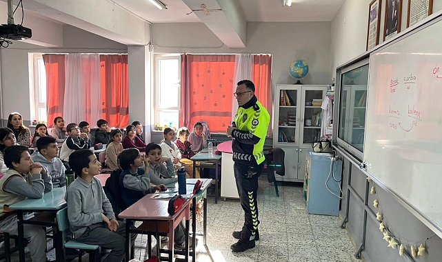 Nazilli'de öğrencilere güvenli trafik eğitimi
