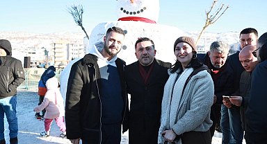 Nevşehir Belediyesi'nden 'kardan adam' mutluluğu