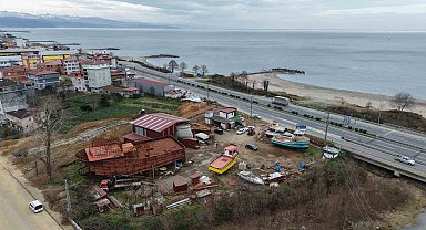 Of'tan Senegal'e balıkçı teknesi ihracatı