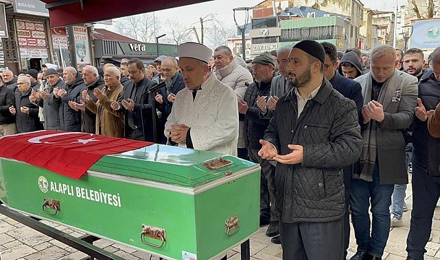 Ölü bulunan adliye çalışanı defnedildi