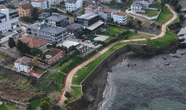 Ordu Büyükşehir'den Ünye'ye yeni bisiklet yolu