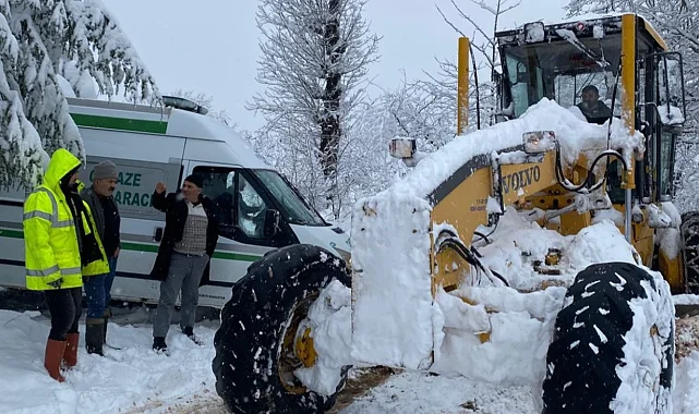 Ordu'da kar mesaisi! 457 mahallenin yolu açıldı