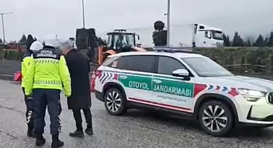 Otoyolda yasak yerden dönüş yapan otobüs sürücüsüne ceza