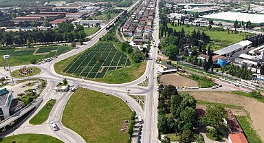 Sakarya Arifiye'nin merkezi Büyükşehirle sil baştan yenileniyor