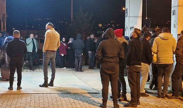 Sakarya'da bir kişi aracında ölü olarak bulundu