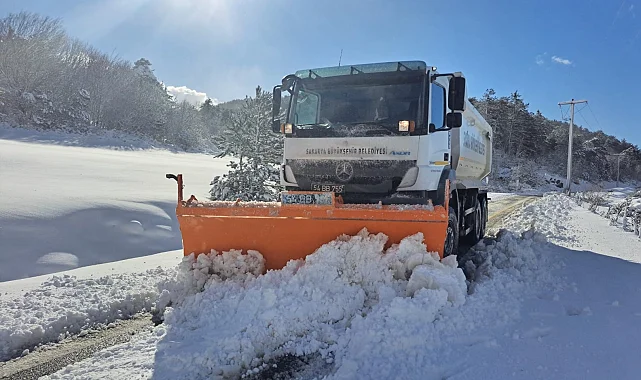 Sakarya'da son durum... 31 grup yolu ulaşıma açıldı