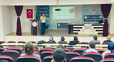 Siirt'te 'Kuduz Riskli Temas Bildirimi ve Profilaksi Uygulamaları' eğitimi düzenlendi
