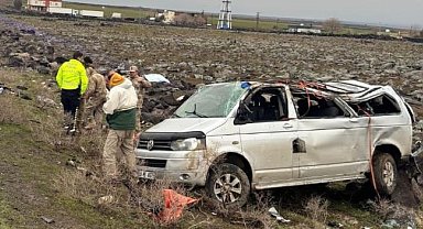 Şırnak'ta Iraklı turistleri taşıyan araç devrildi: 2 ölü, 6 yaralı