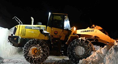 Şırnak'ta kar esareti: Açılan yollar tekrar kapanıyor