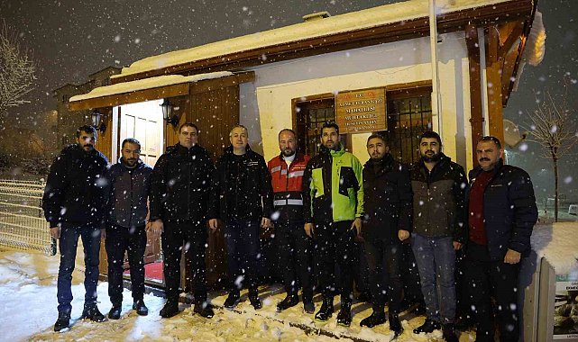 Sivas Belediyesi, 65 mahalleye eş zamanlı müdahale etti
