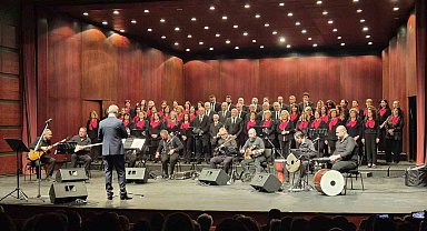 Sivrihisarlılar Derneği korosundan 'Türk Halk Müziği' konseri