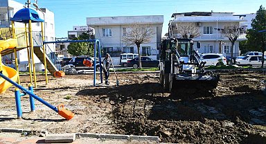 Söke Belediyesi parkları yenilemeye devam ediyor